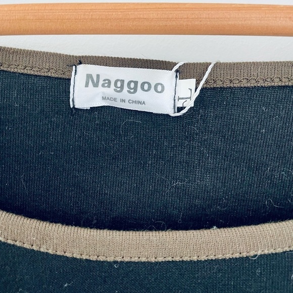 NWT Naggoo Gold Sequin Snowflake Top Animal Cheetah Print Details Large - Picture 5 of 8